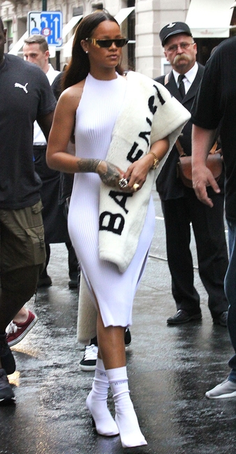 Rihanna, Balenciaga, Celebs in Designer Logos